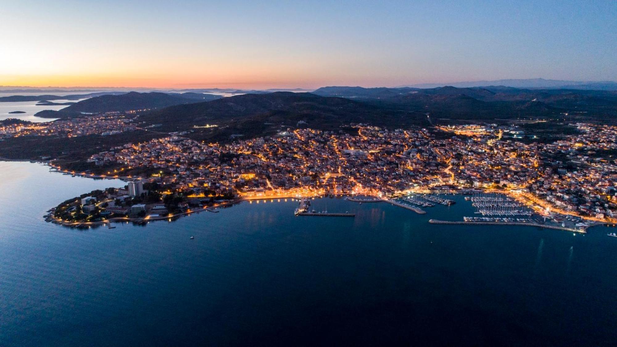 Refresh Boutique Apartments Vodice Esterno foto