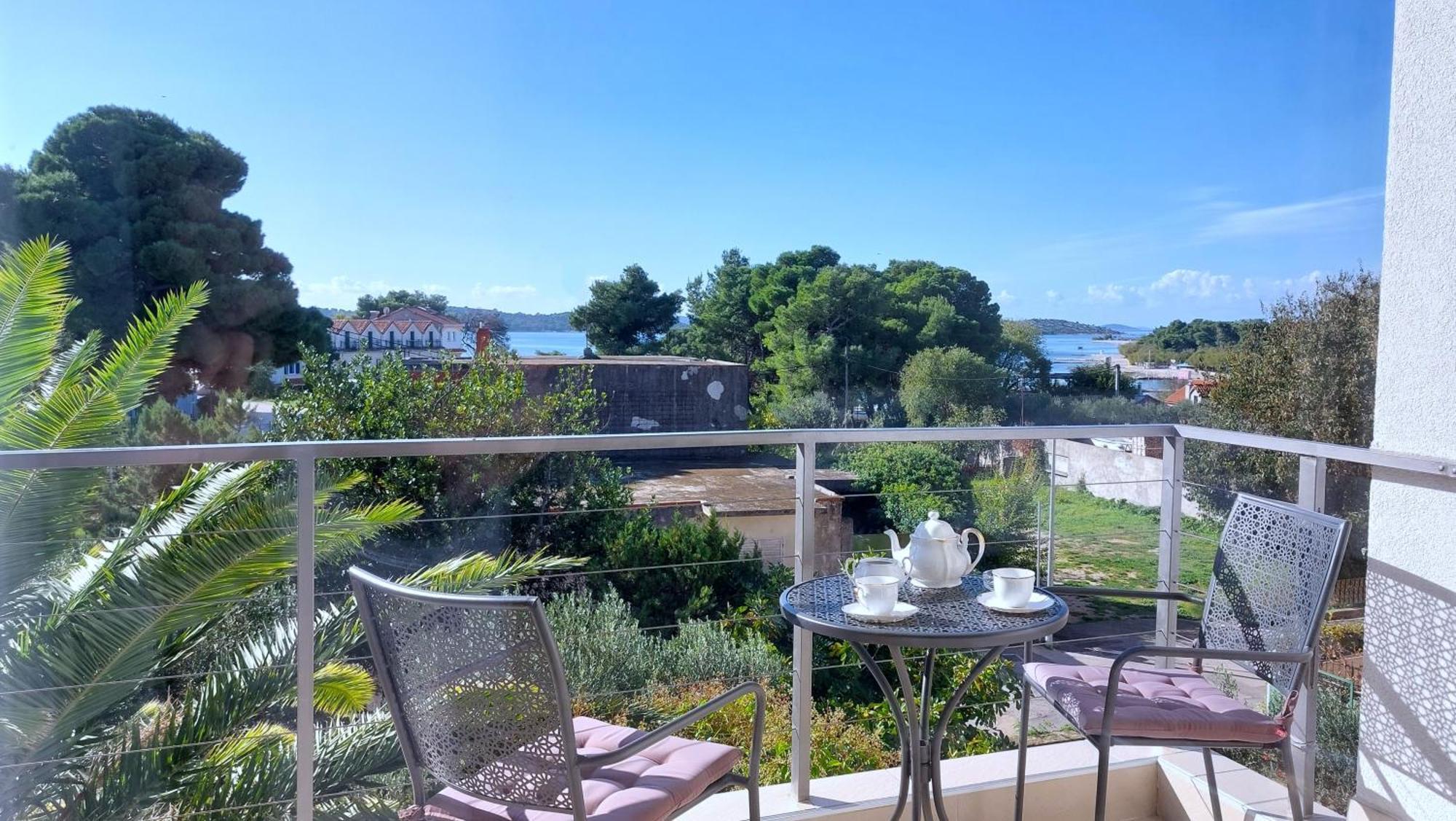Refresh Boutique Apartments Vodice Esterno foto